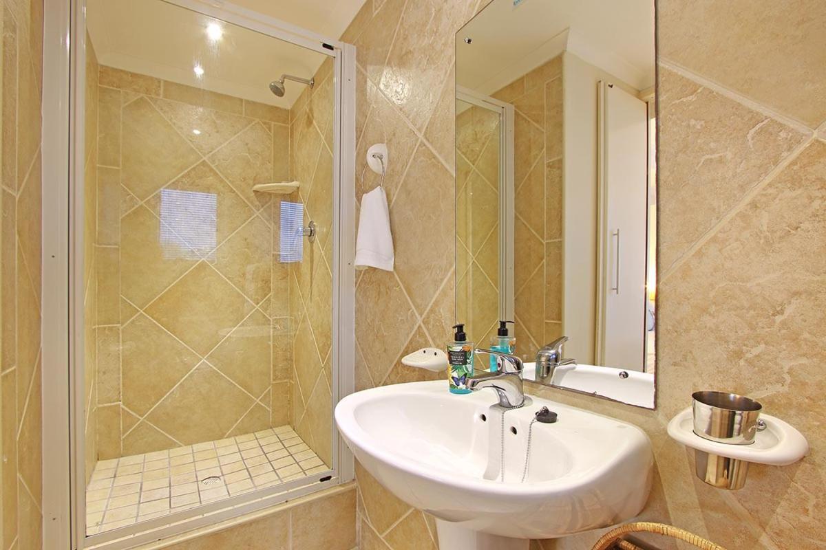 Appartement Ocean View C602 By Hostagents à Bloubergstrand Extérieur photo